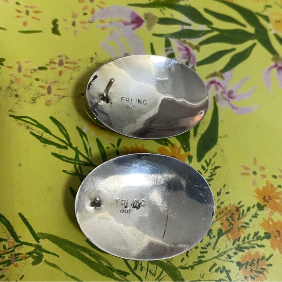 Sterling silver southwestern inlay stud earrings - Picture 3 of 8